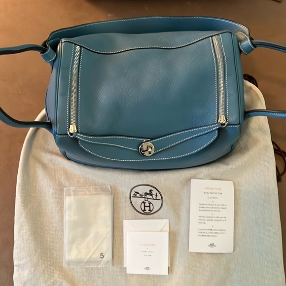 HERMES LINDY HANDBAG WITH RAINCOAT SIZE 34- EXCELLENT CONDITION - Picture 1 of 16